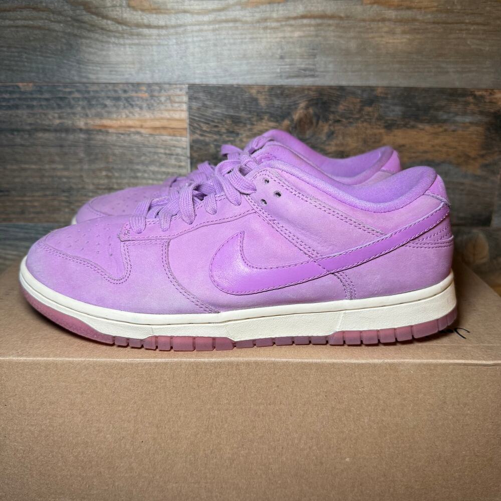 Nike Dunk Low Rush Fuchsia Sneakers Women's 8